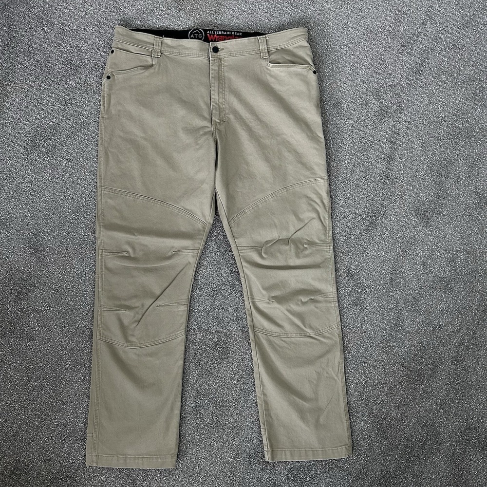 Wrangler ATG Utility Jeans ~Men's 42x32~ Khaki Stretch Zip Pocket *NWOT*